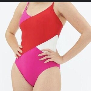 NWT! Summersalt The Marina Lava Red and Hibiscus One Piece Swimsuit 2 bathing